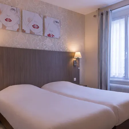 L'ouest Hotel 3*